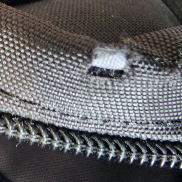 Lug Flapper crossbody - Picture 4 of 4